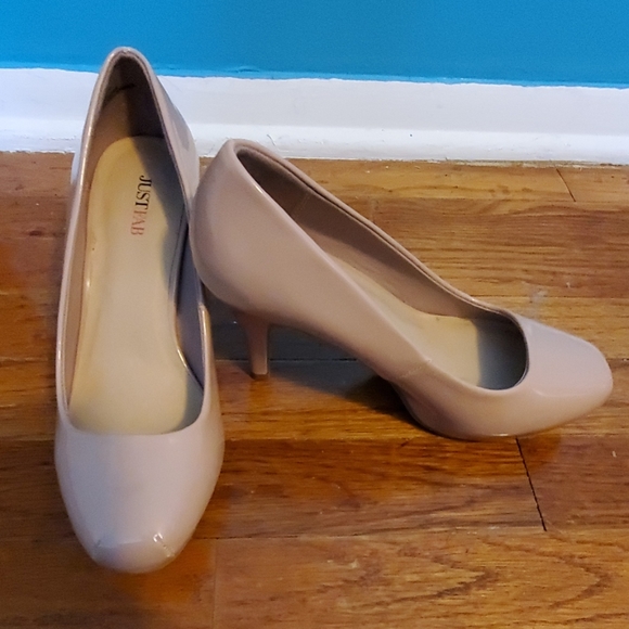 Shoes - Picture 2 of 2